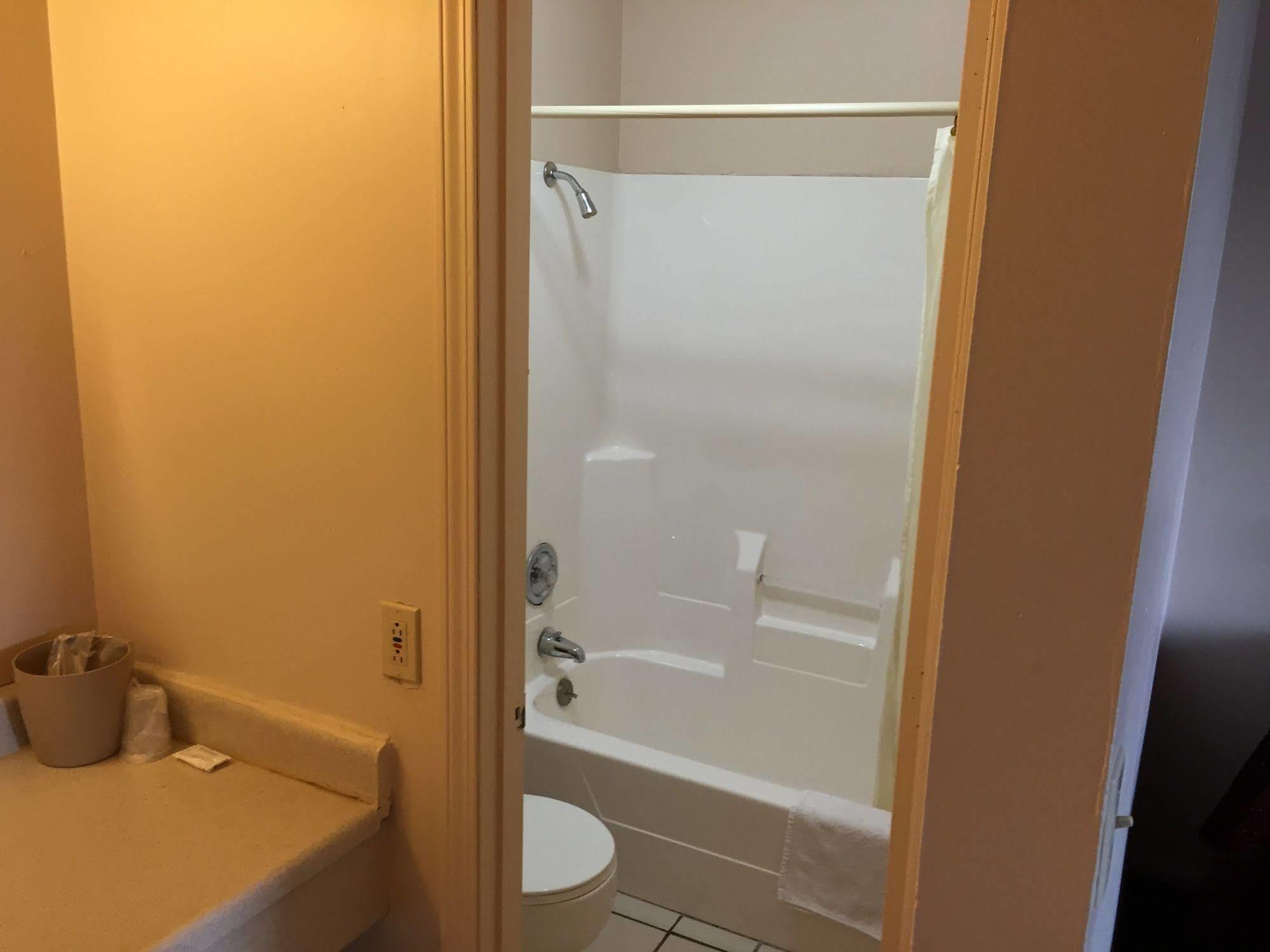 Slumber Inn Harrisonville Εξωτερικό φωτογραφία